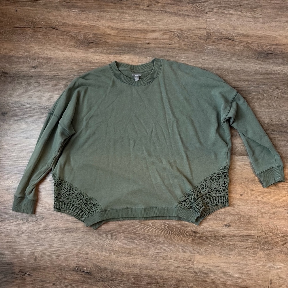 Aerie pullover with side detailing